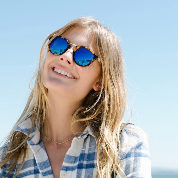 Madewell Accessories - Madewell mirror glasses